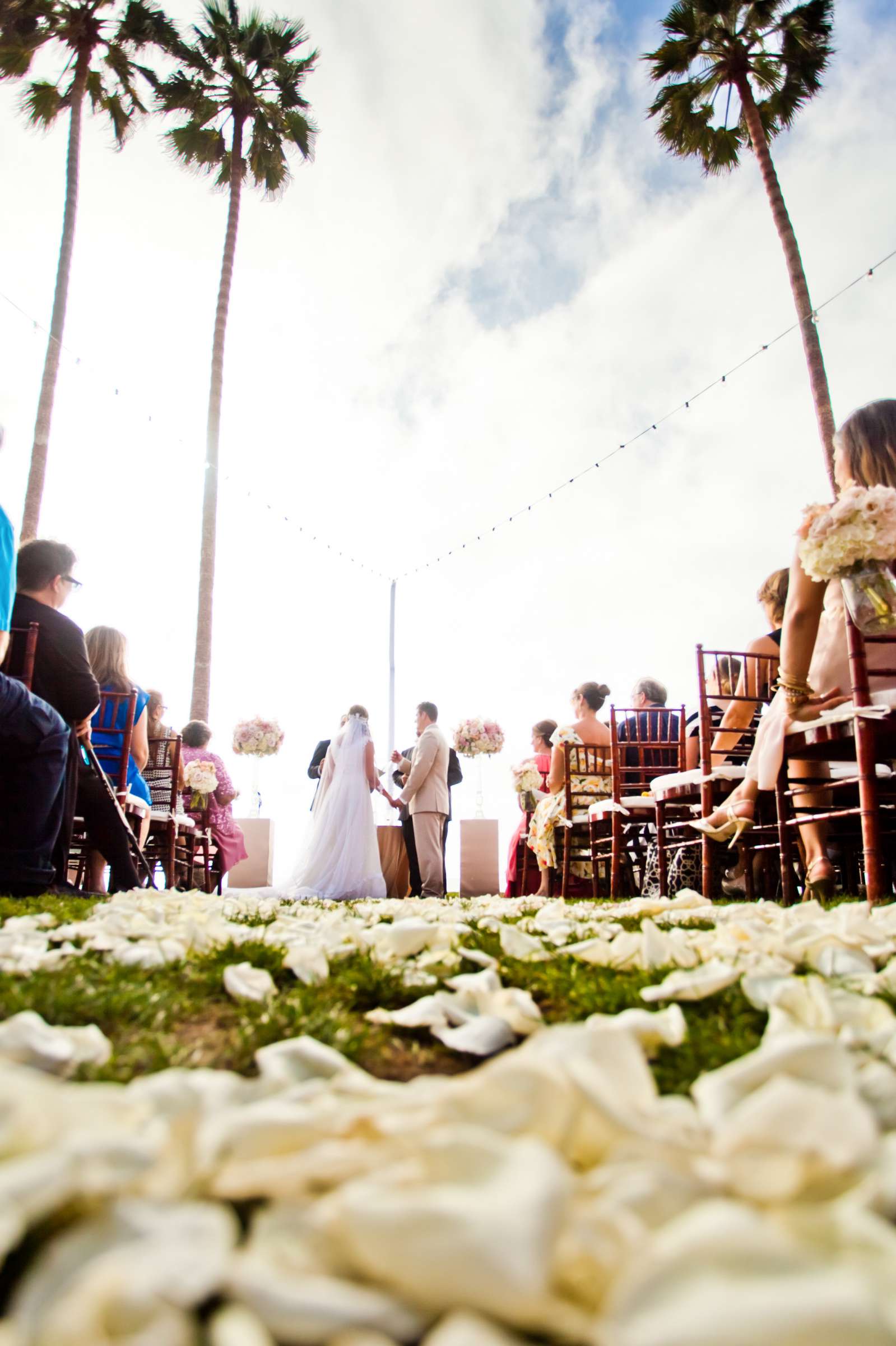 Scripps Seaside Forum Wedding coordinated by First Comes Love Weddings & Events, Janelle and Bart Wedding Photo #343078 by True Photography