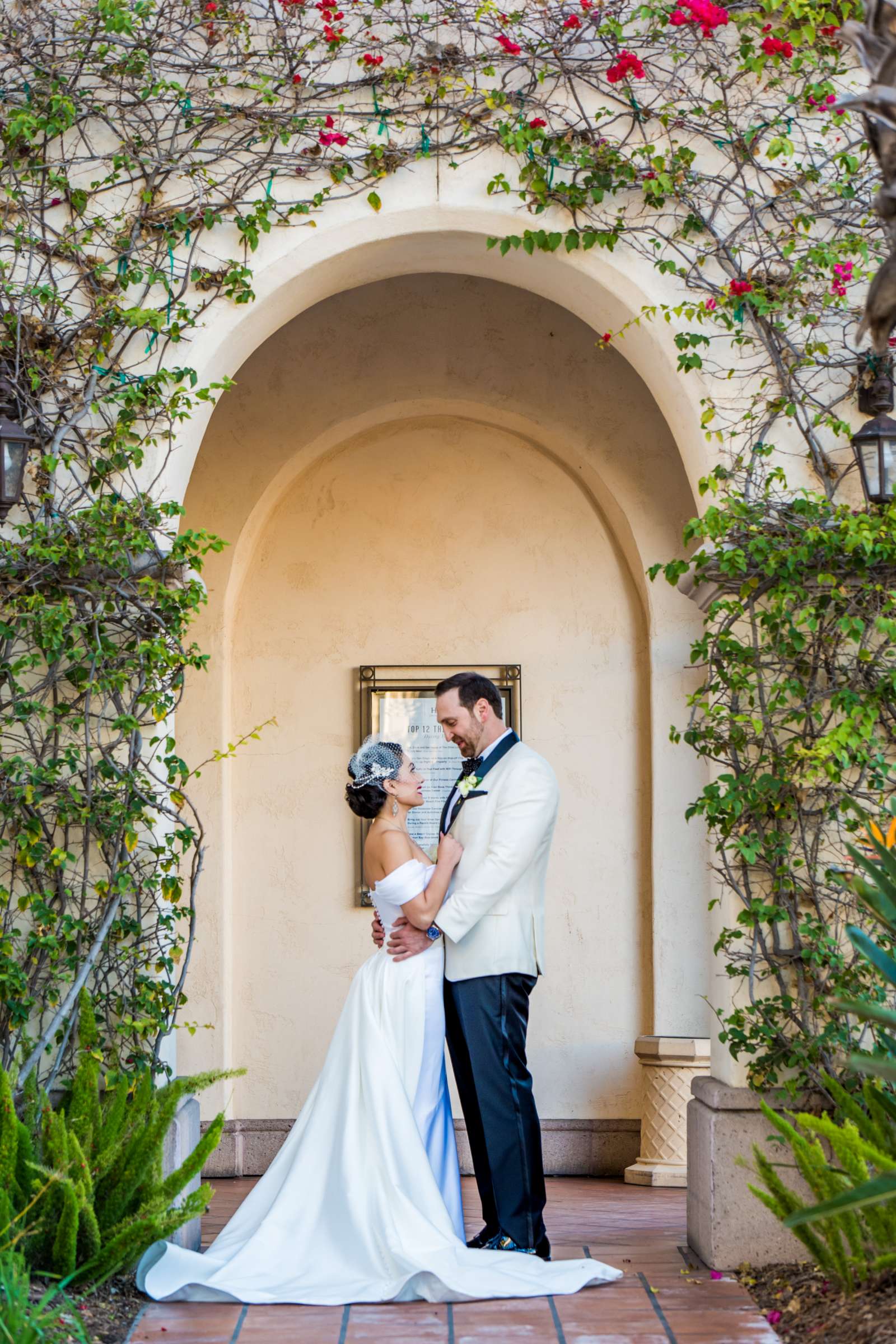 San Diego Mission Bay Resort Wedding coordinated by Cafe Au Love, Pontaah and Tony Wedding Photo #5 by True Photography