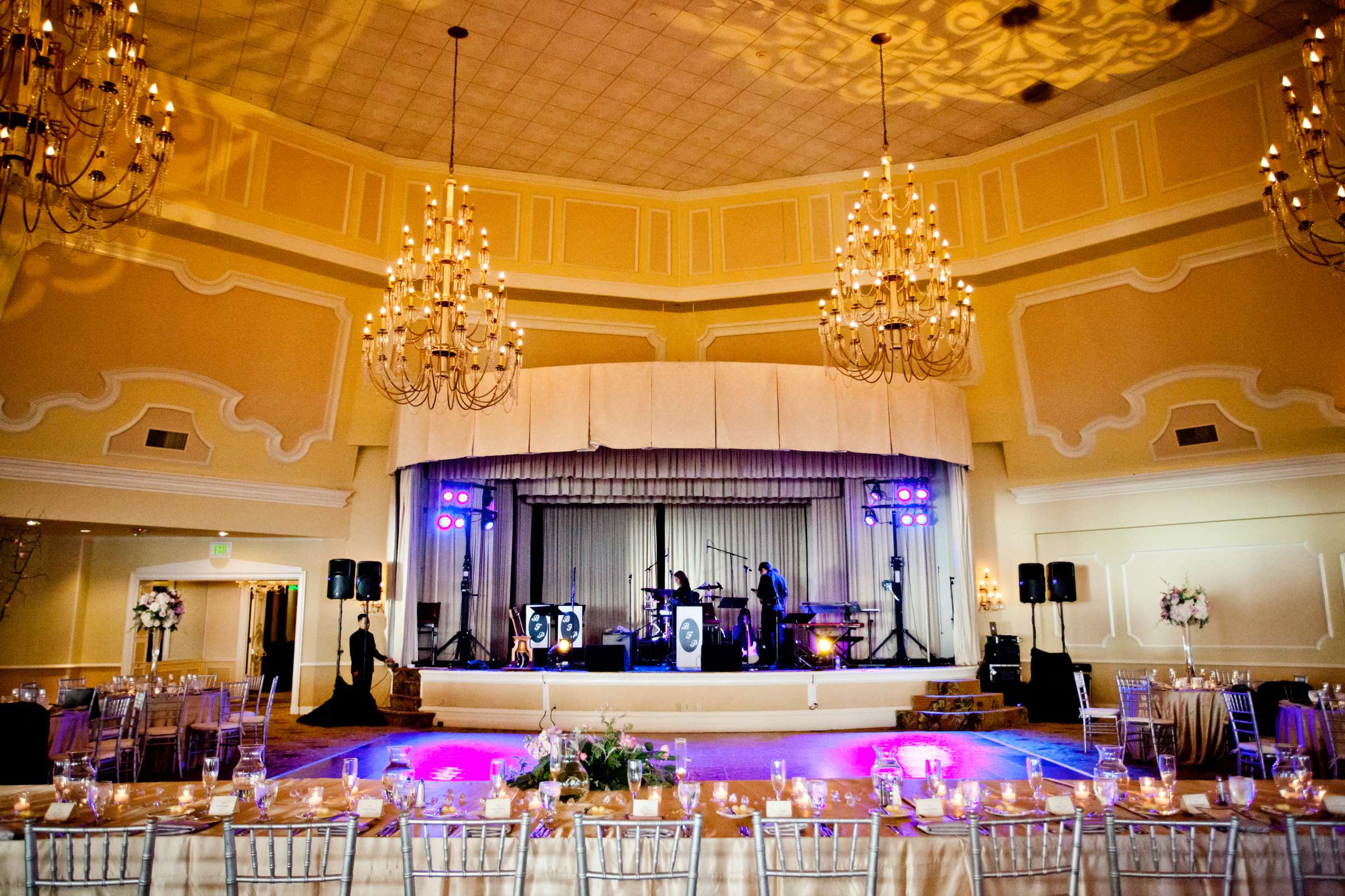 Hotel Del Coronado Wedding coordinated by Victoria Weddings & Events, Jaclyn and Austin Wedding Photo #95 by True Photography
