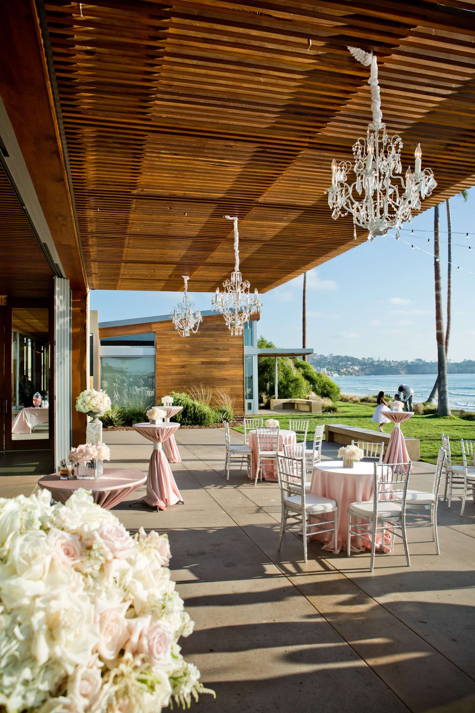 Scripps Seaside Forum Wedding coordinated by EverAfter Events, Cecilia and Dan Wedding Photo #127915 by True Photography