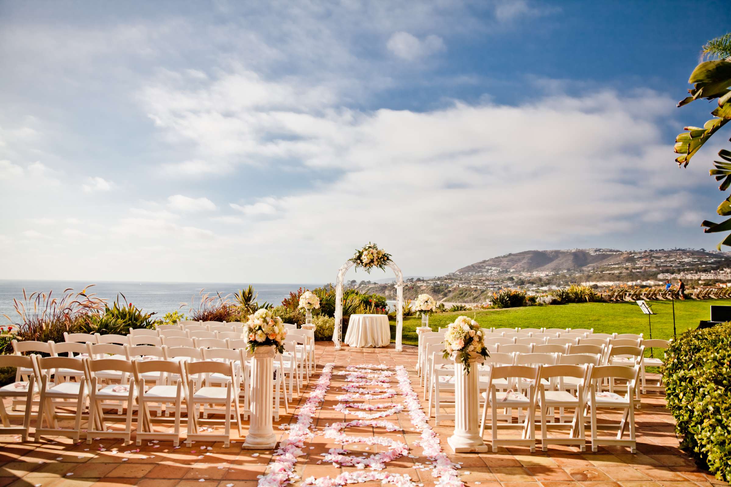Ceremony at Ritz Carlton-Laguna Niguel Wedding coordinated by Ciao Bella Events and Weddings, Laura and Steve Wedding Photo #136652 by True Photography