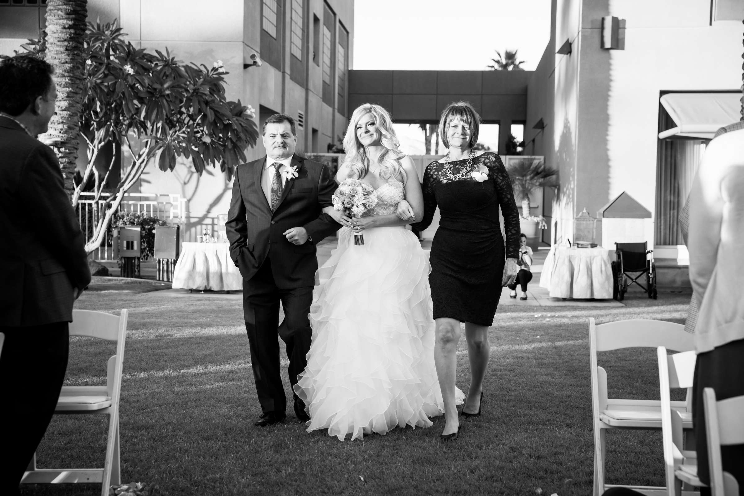 Black and White photo at Renaissance Indian Wells Resort & Spa Wedding, Jenna and Spencer Wedding Photo #32 by True Photography
