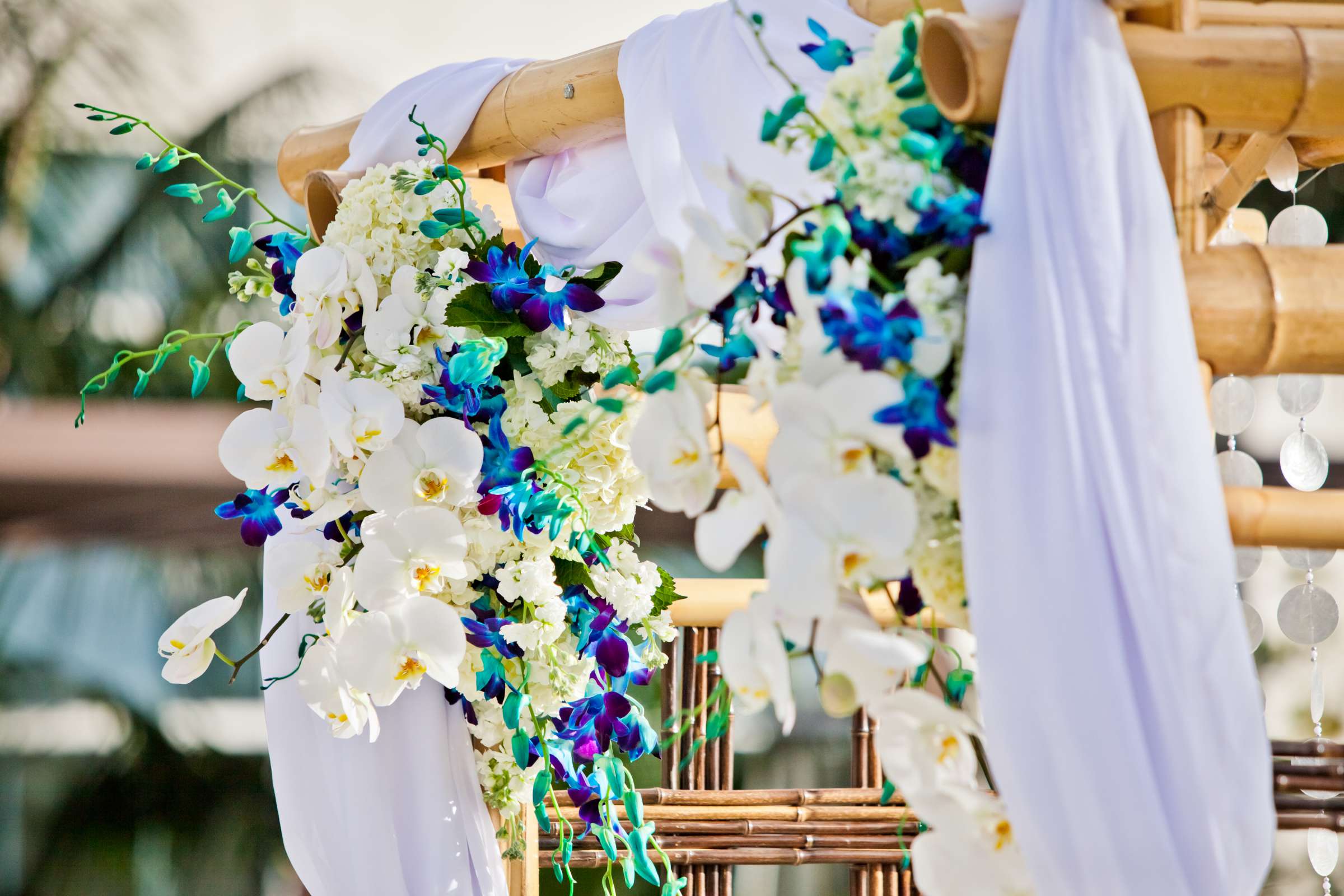 Flowers at Hilton San Diego Bayfront Wedding coordinated by Holly Kalkin Weddings, Lauren and Stephen Wedding Photo #143520 by True Photography