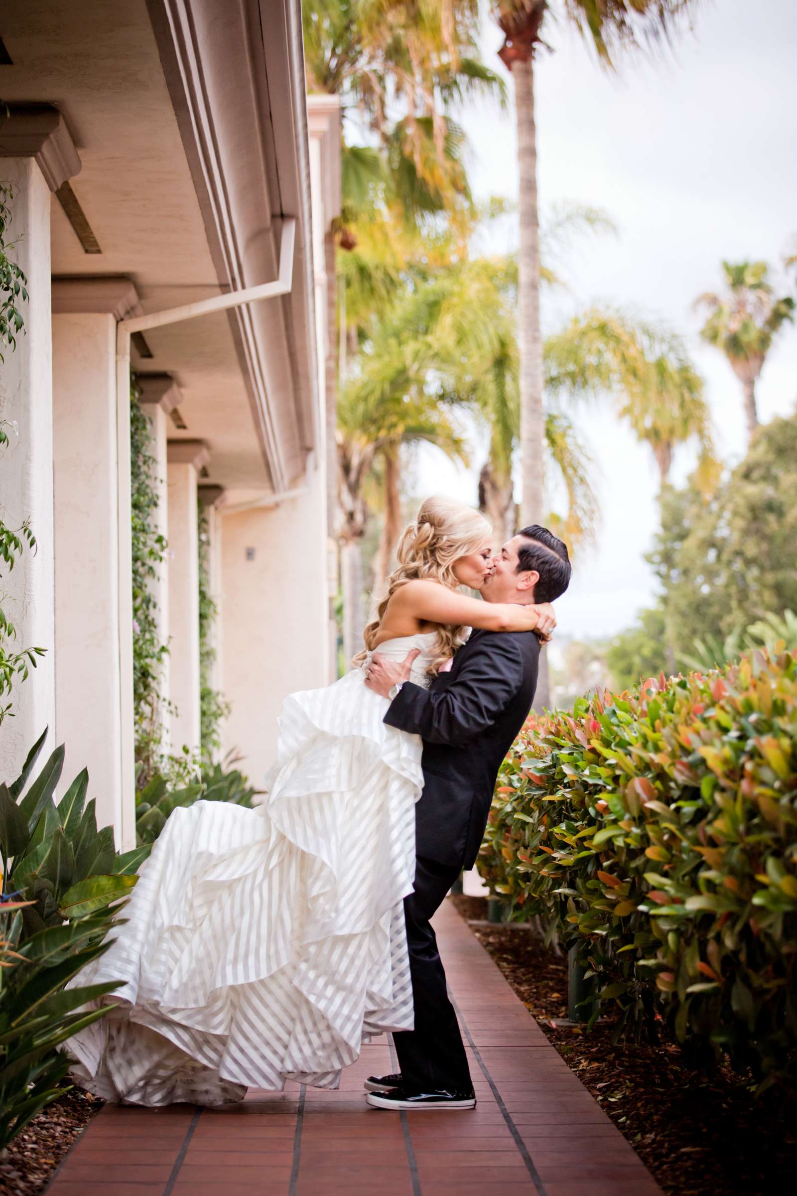 San Diego Mission Bay Resort Wedding, Tiana and Thomas Wedding Photo #152616 by True Photography