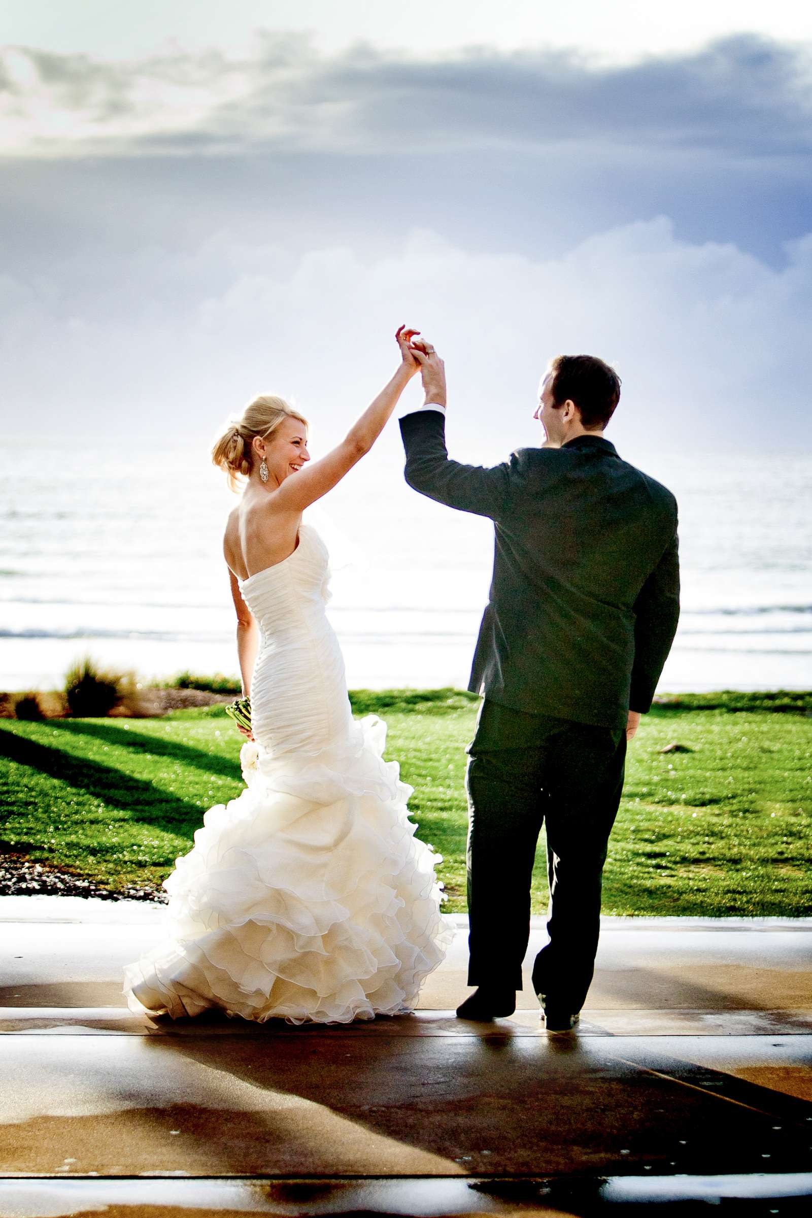 Scripps Seaside Forum Wedding coordinated by Emily Smiley, Tessie and Chris Wedding Photo #199231 by True Photography