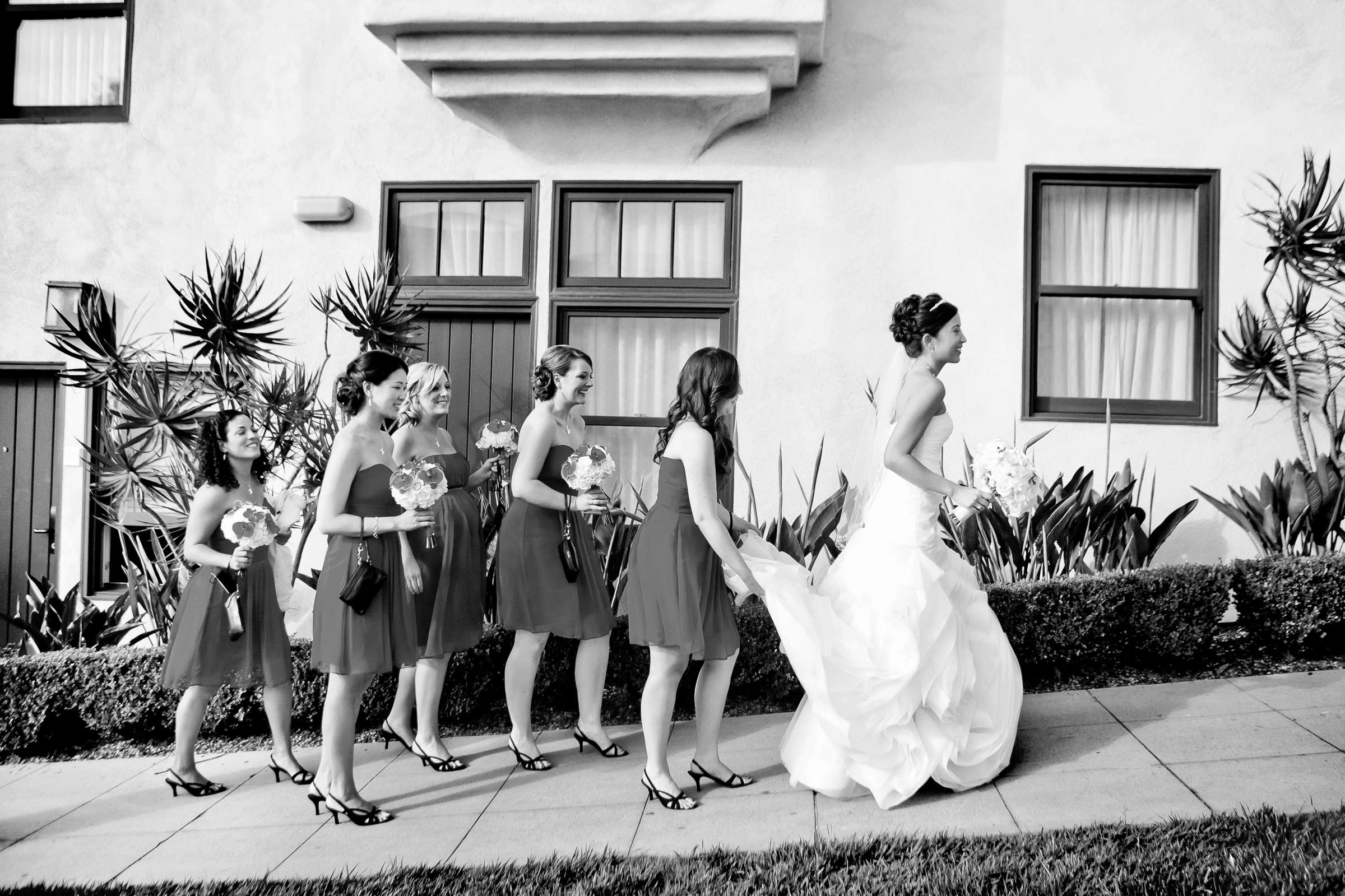 Museum of Contemporary Art-La Jolla Wedding coordinated by Behind the Bride, Vanessa and Len Wedding Photo #200198 by True Photography