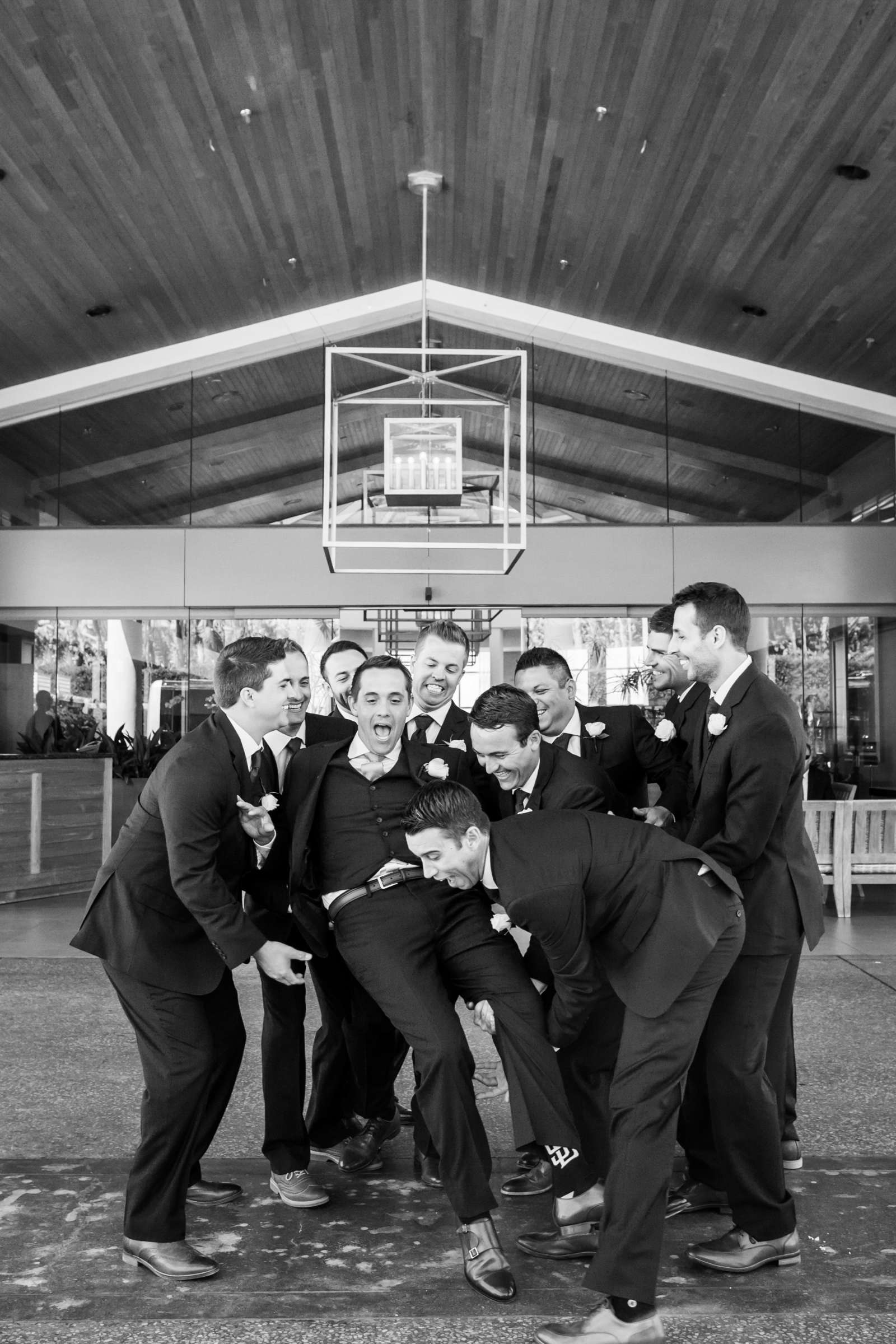 Scripps Seaside Forum Wedding coordinated by Luxe Special Events, Angela and Kyle Wedding Photo #38 by True Photography