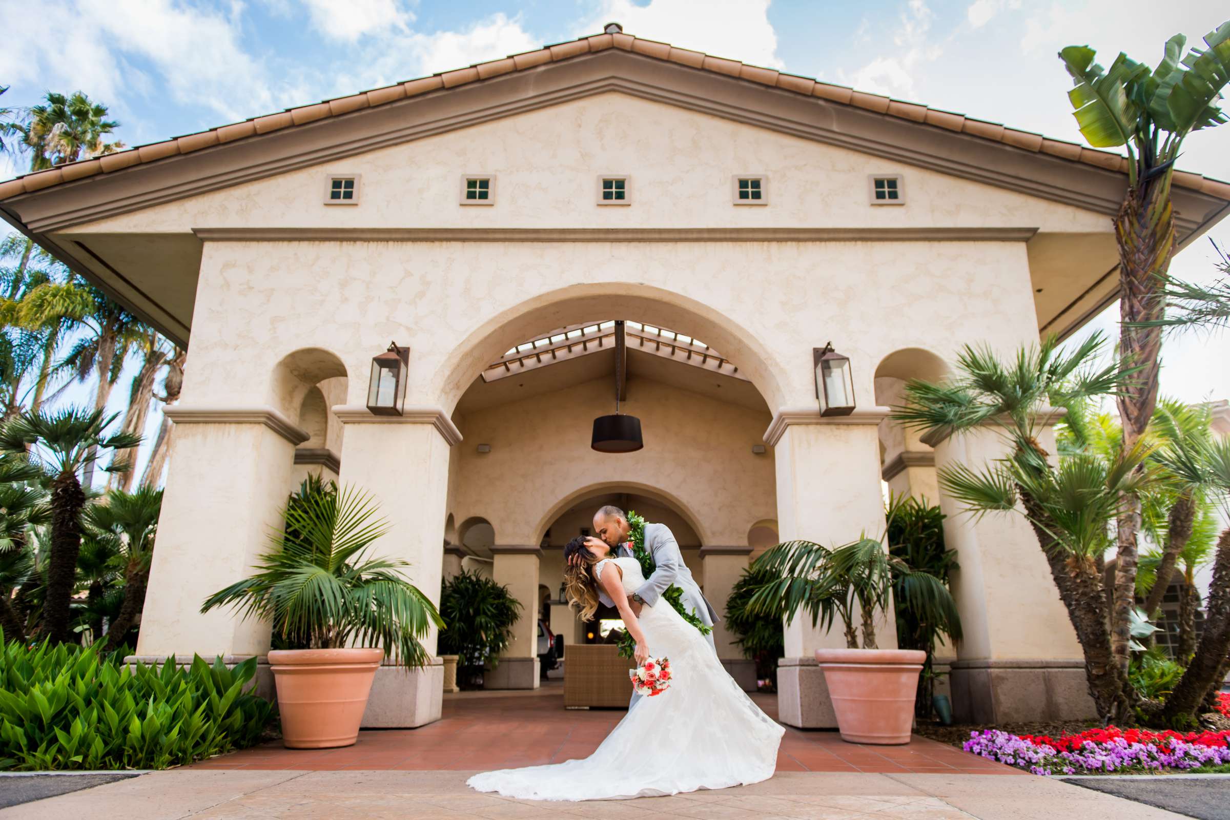 San Diego Mission Bay Resort Wedding, Melissa and Justin Wedding Photo #1 by True Photography