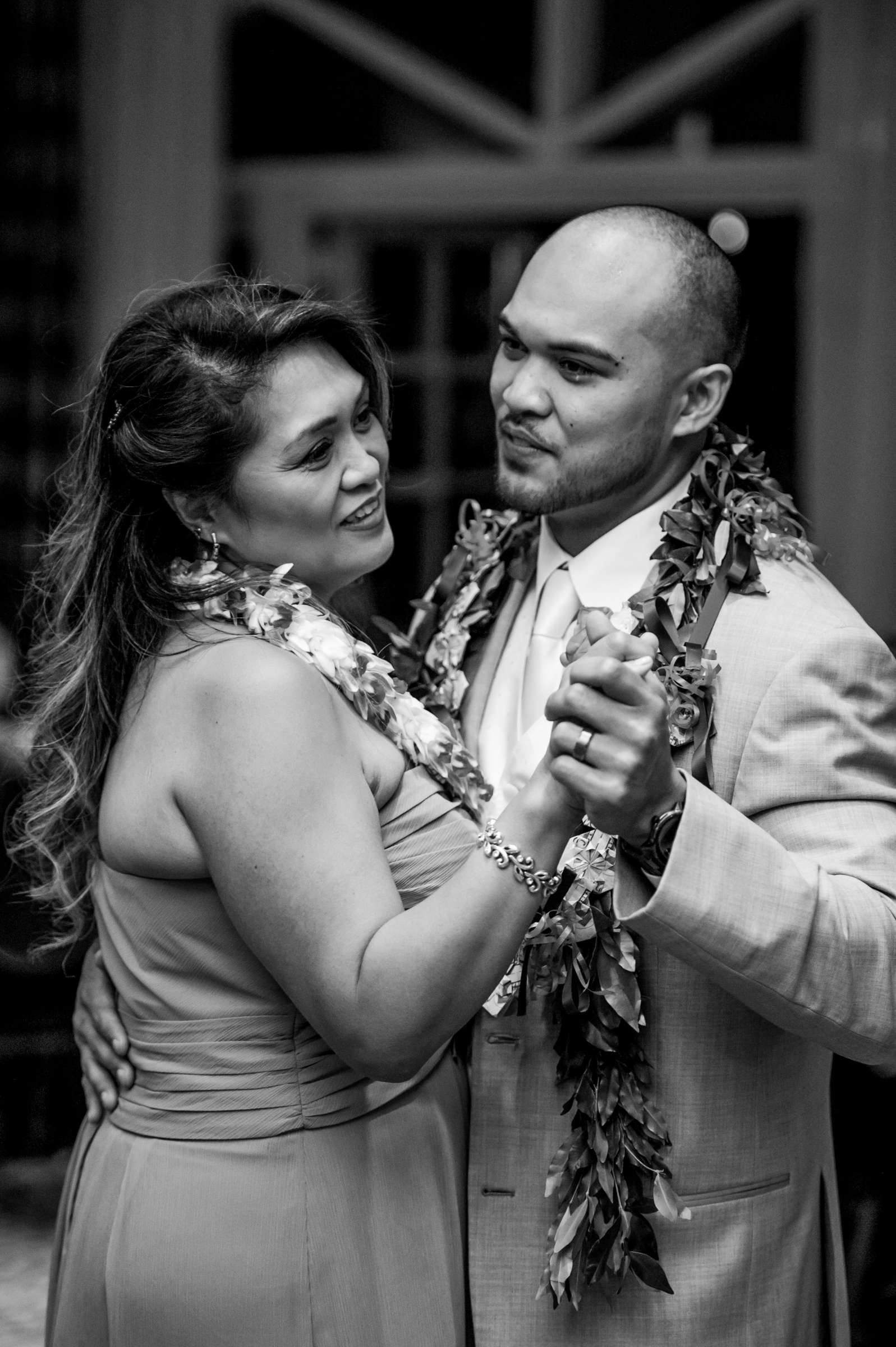 San Diego Mission Bay Resort Wedding, Melissa and Justin Wedding Photo #74 by True Photography