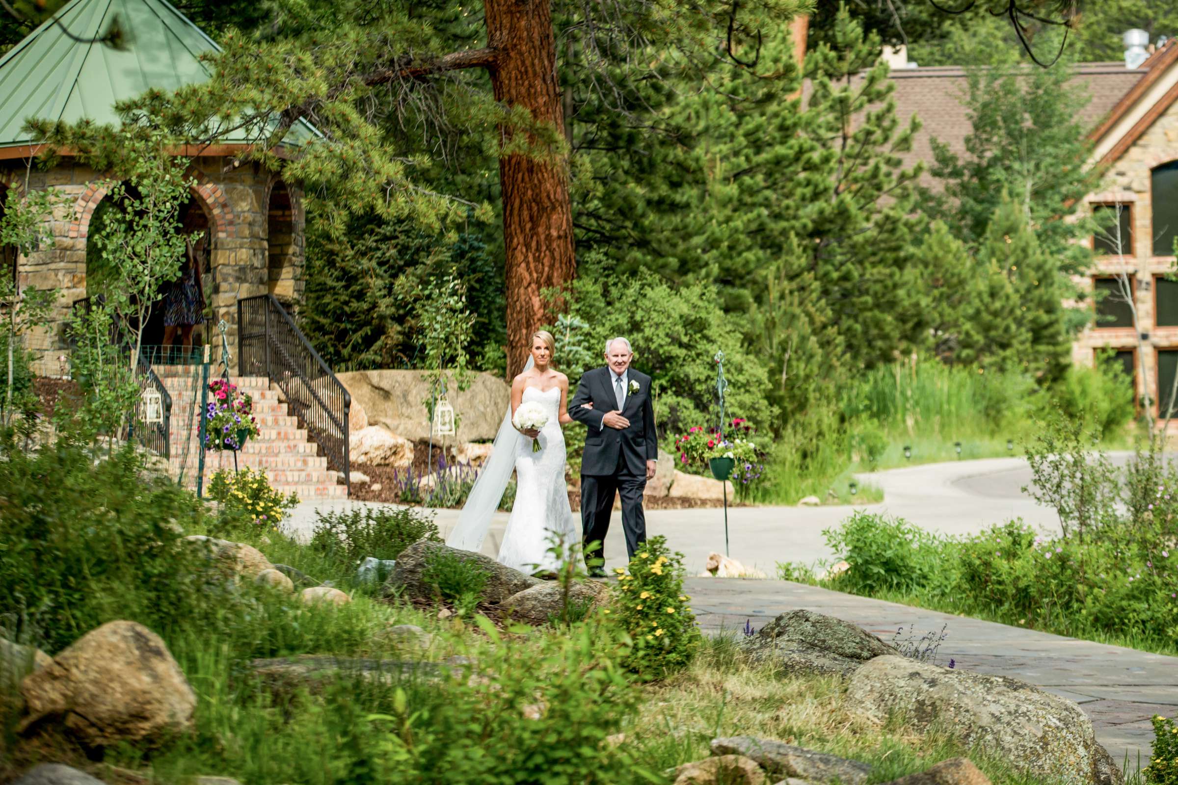 Della Terra Mountain Chateau Wedding coordinated by A Touch Of Bliss, Ashley and Tim Wedding Photo #47 by True Photography