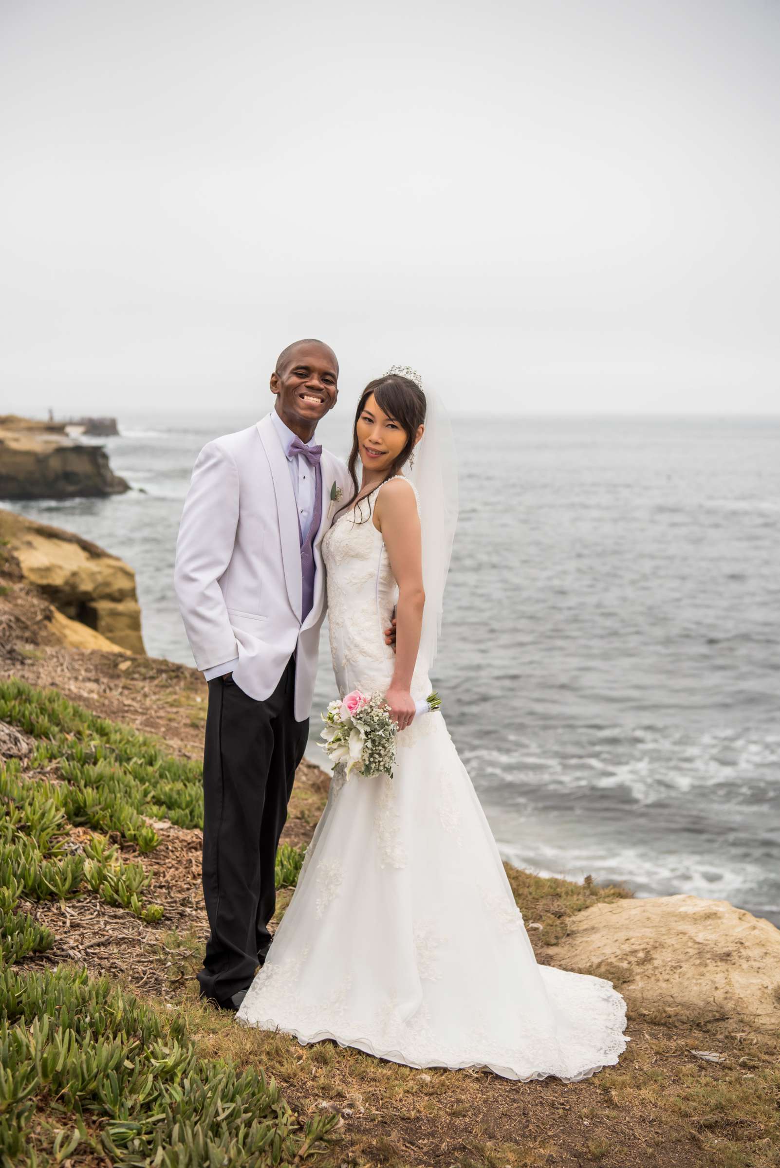 San Diego Marriott La Jolla Wedding, Aki and Caliph (C.J.) Wedding Photo #16 by True Photography