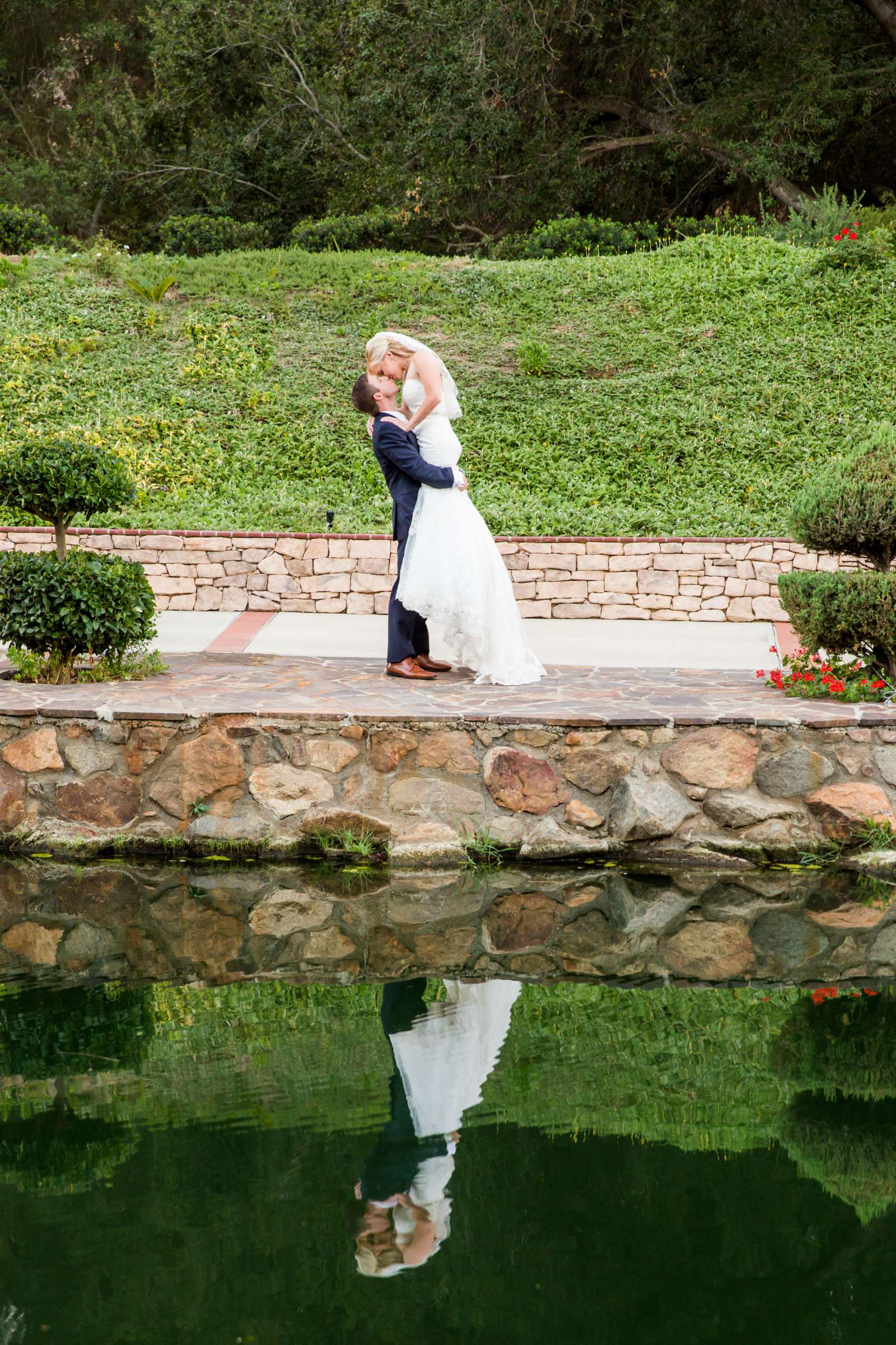 Los Willows Wedding, Rachael and Todd Wedding Photo #8 by True Photography