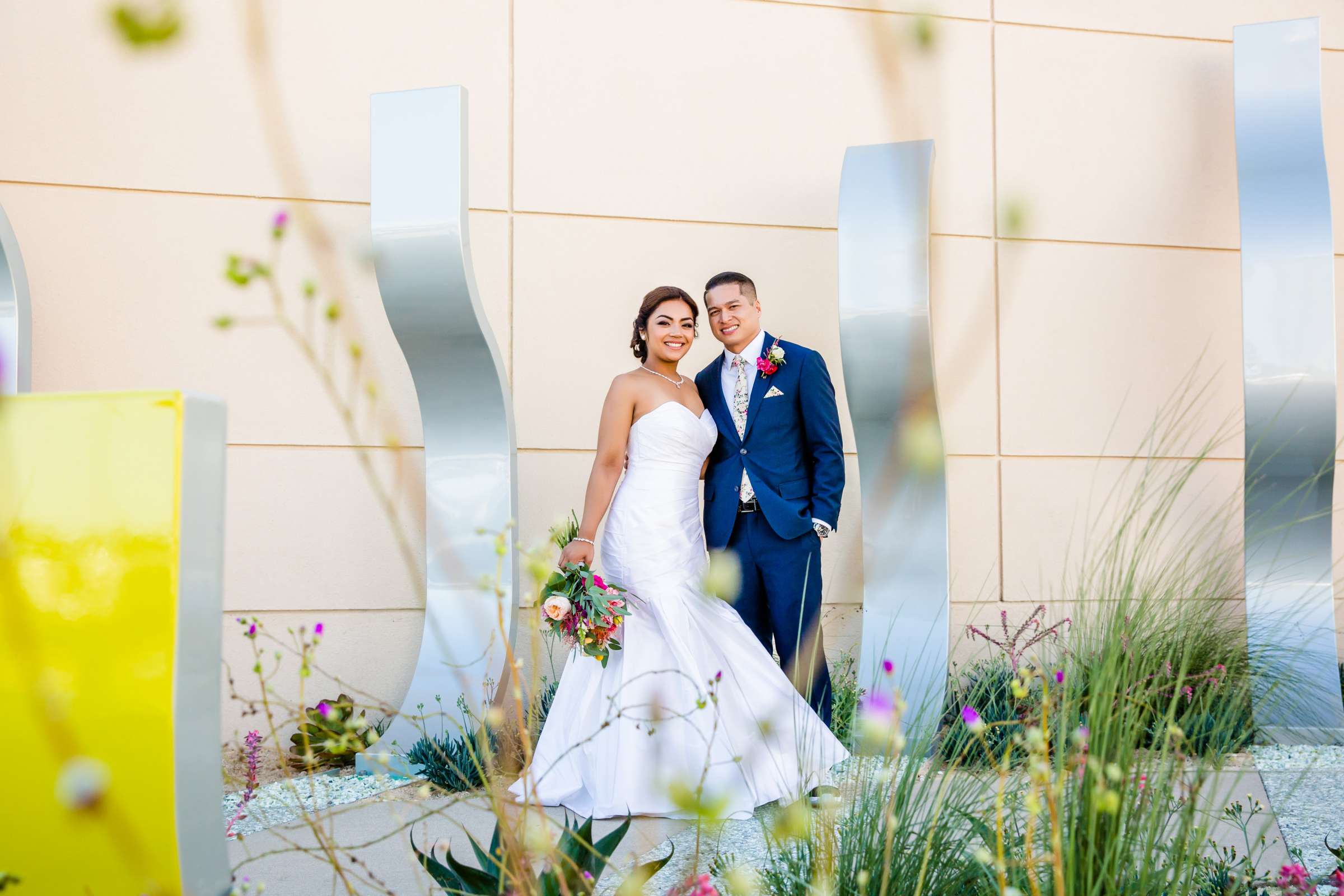 Marriott Marquis San Diego Marina Wedding coordinated by Seven Stems Floral Design & Events, Aileen and Jerry Wedding Photo #273889 by True Photography