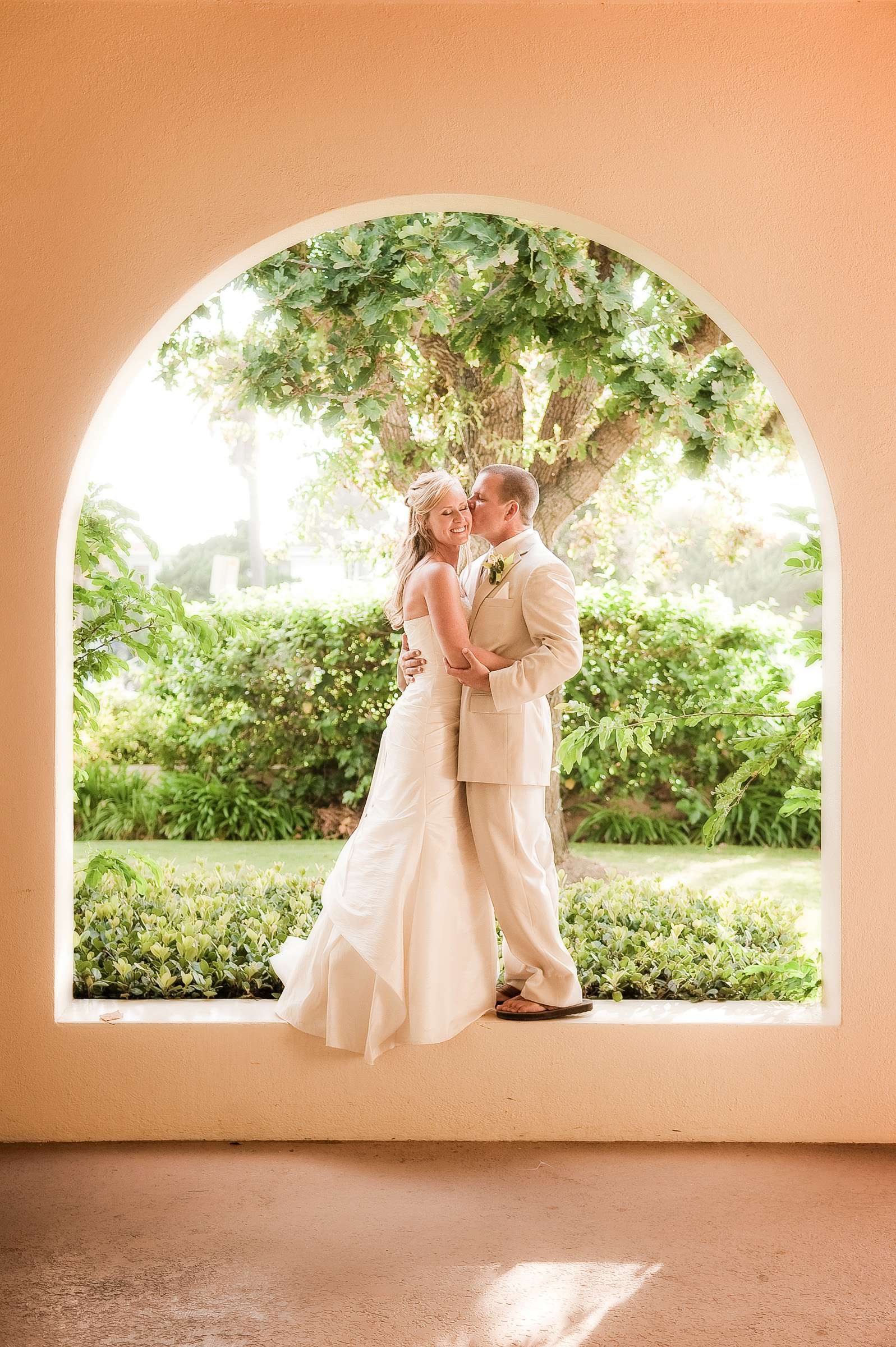 La Jolla Woman's Club Wedding coordinated by KP Design Studio, Sarah and Scot Wedding Photo #300731 by True Photography
