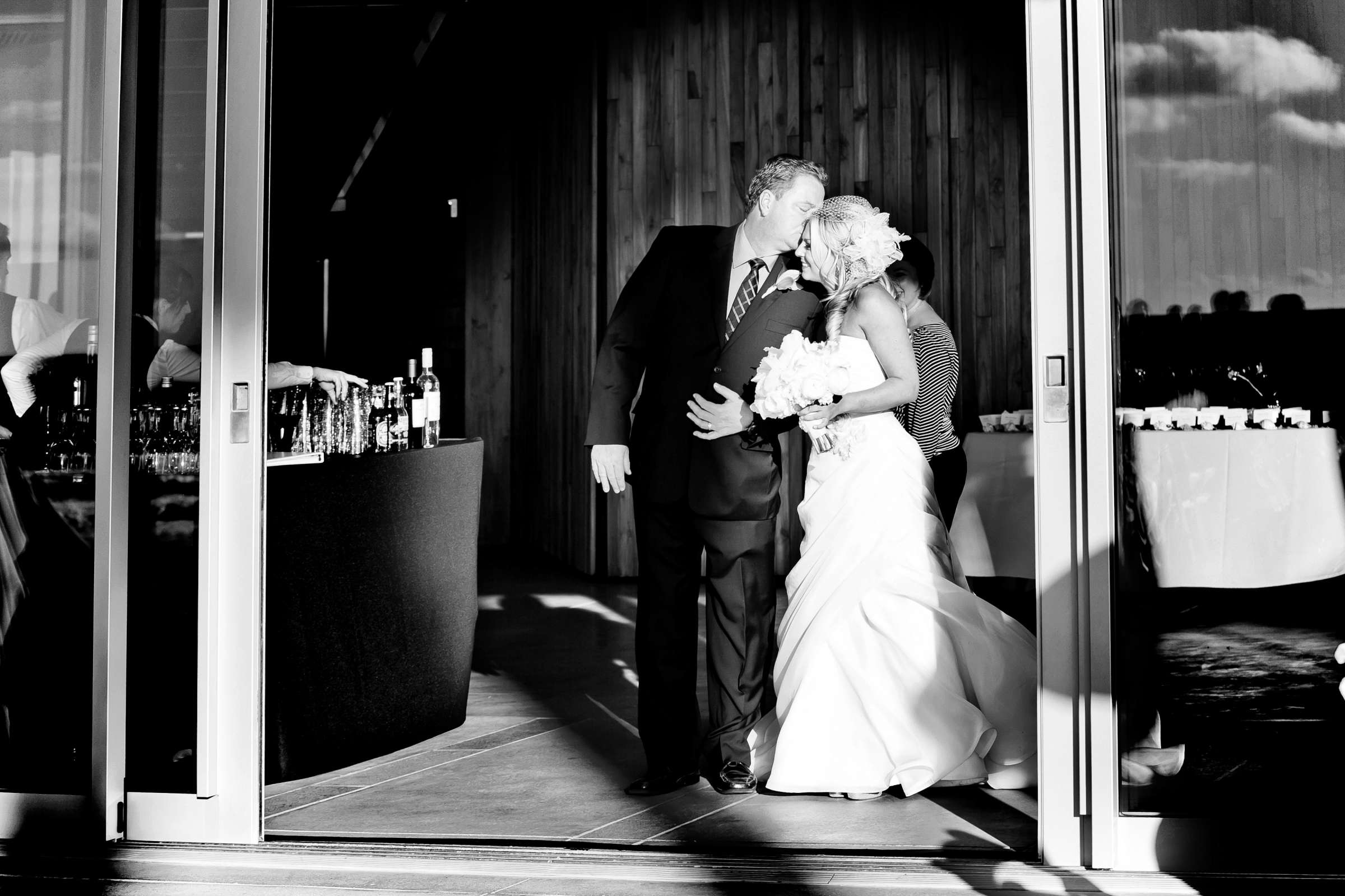 Scripps Seaside Forum Wedding coordinated by Bliss Events, Jeanine and Brett Wedding Photo #305310 by True Photography