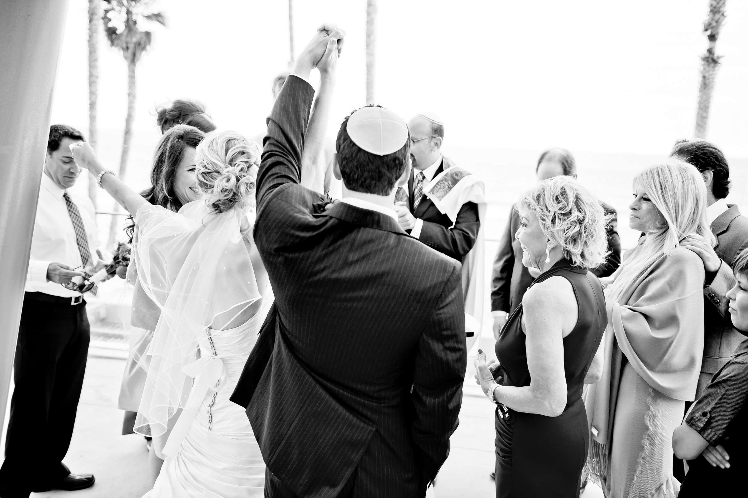 Scripps Seaside Forum Wedding coordinated by I Do Weddings, Lindsey and Aaron Wedding Photo #352706 by True Photography