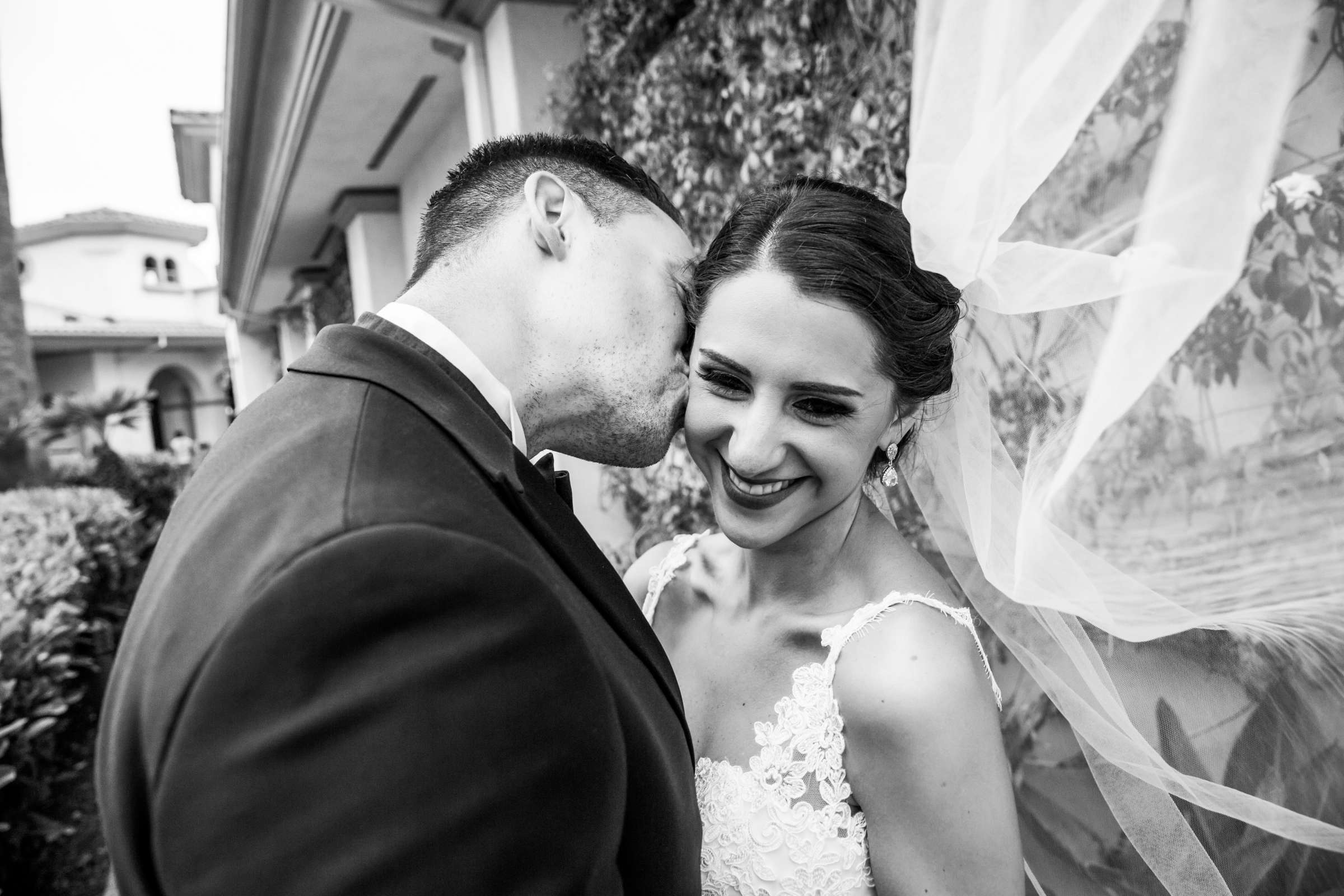 San Diego Mission Bay Resort Wedding coordinated by Elements of Style, Brittani and Christopher Wedding Photo #120 by True Photography