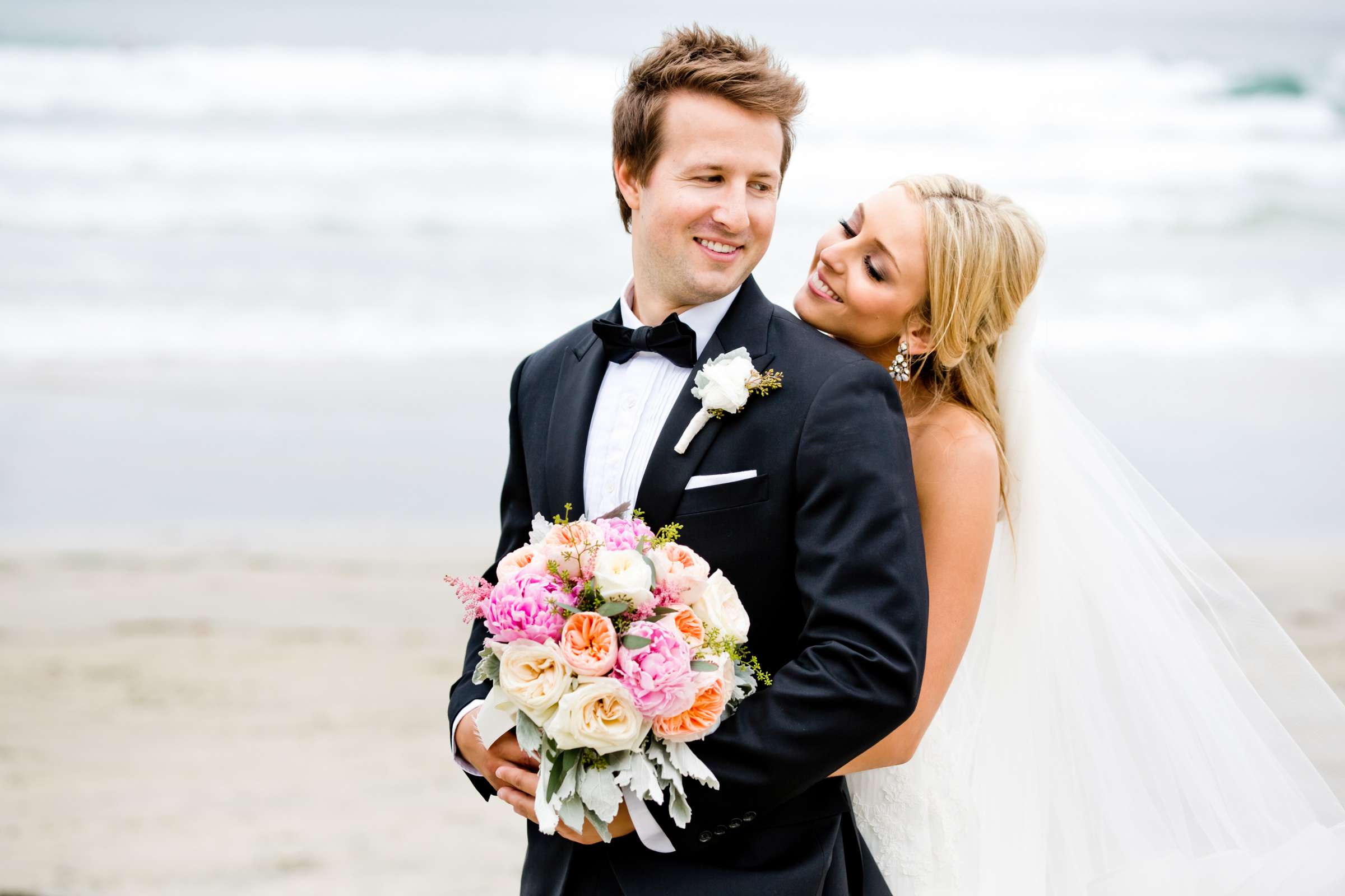 Scripps Seaside Forum Wedding coordinated by First Comes Love Weddings & Events, Julie and David Wedding Photo #368059 by True Photography