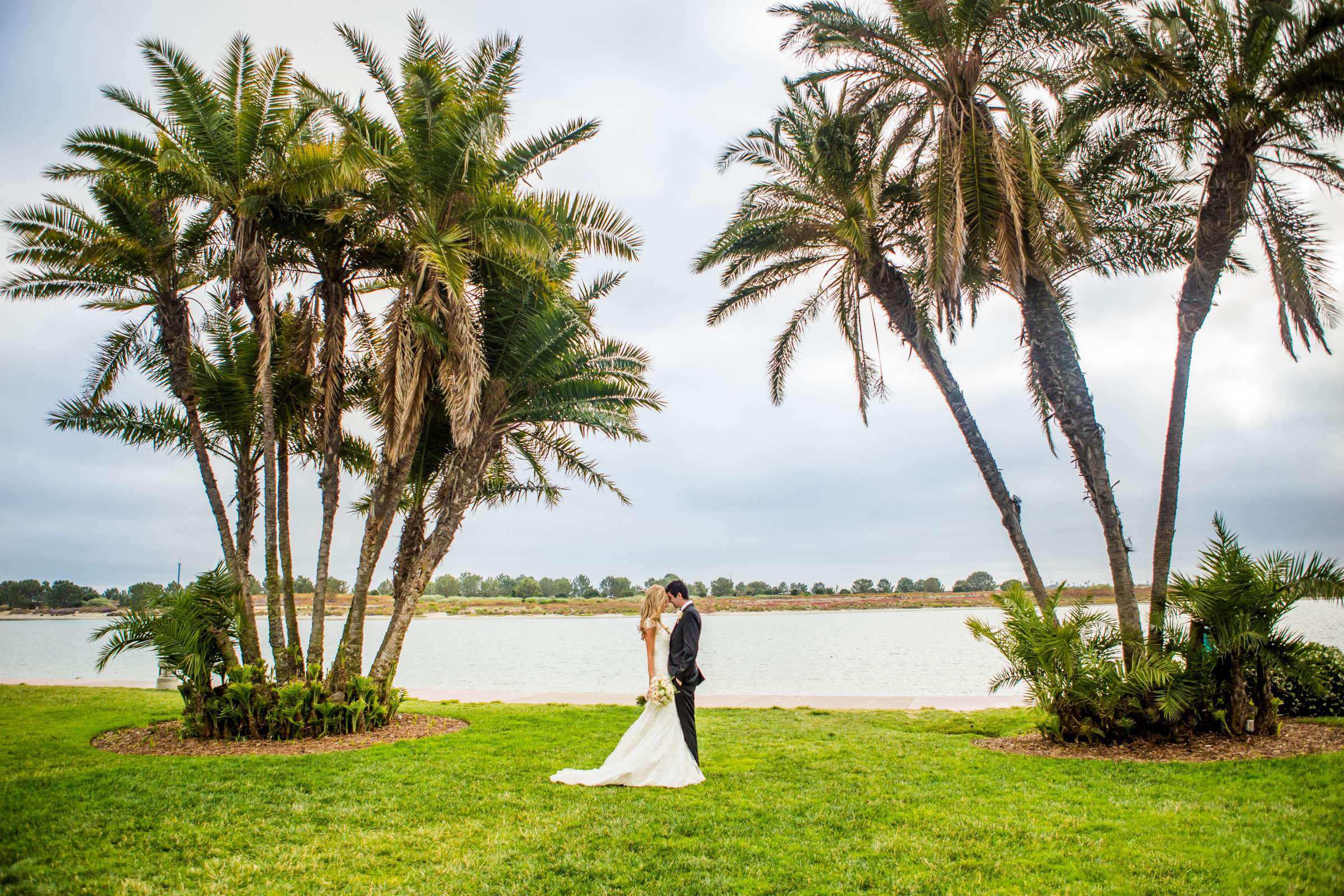 San Diego Mission Bay Resort Wedding, Katelyn and Thomas Wedding Photo #4 by True Photography