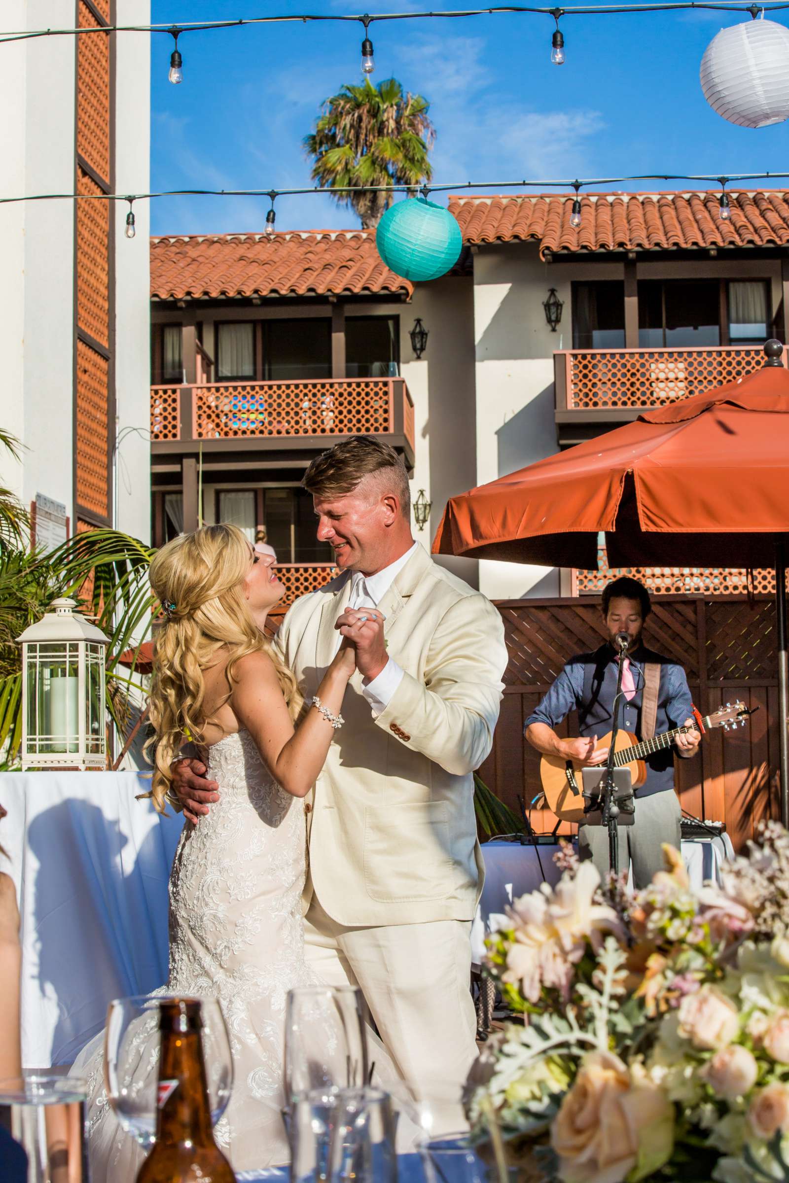 La Jolla Shores Hotel Wedding coordinated by Sparkle and Toast, Dawn and Jon Wedding Photo #394600 by True Photography