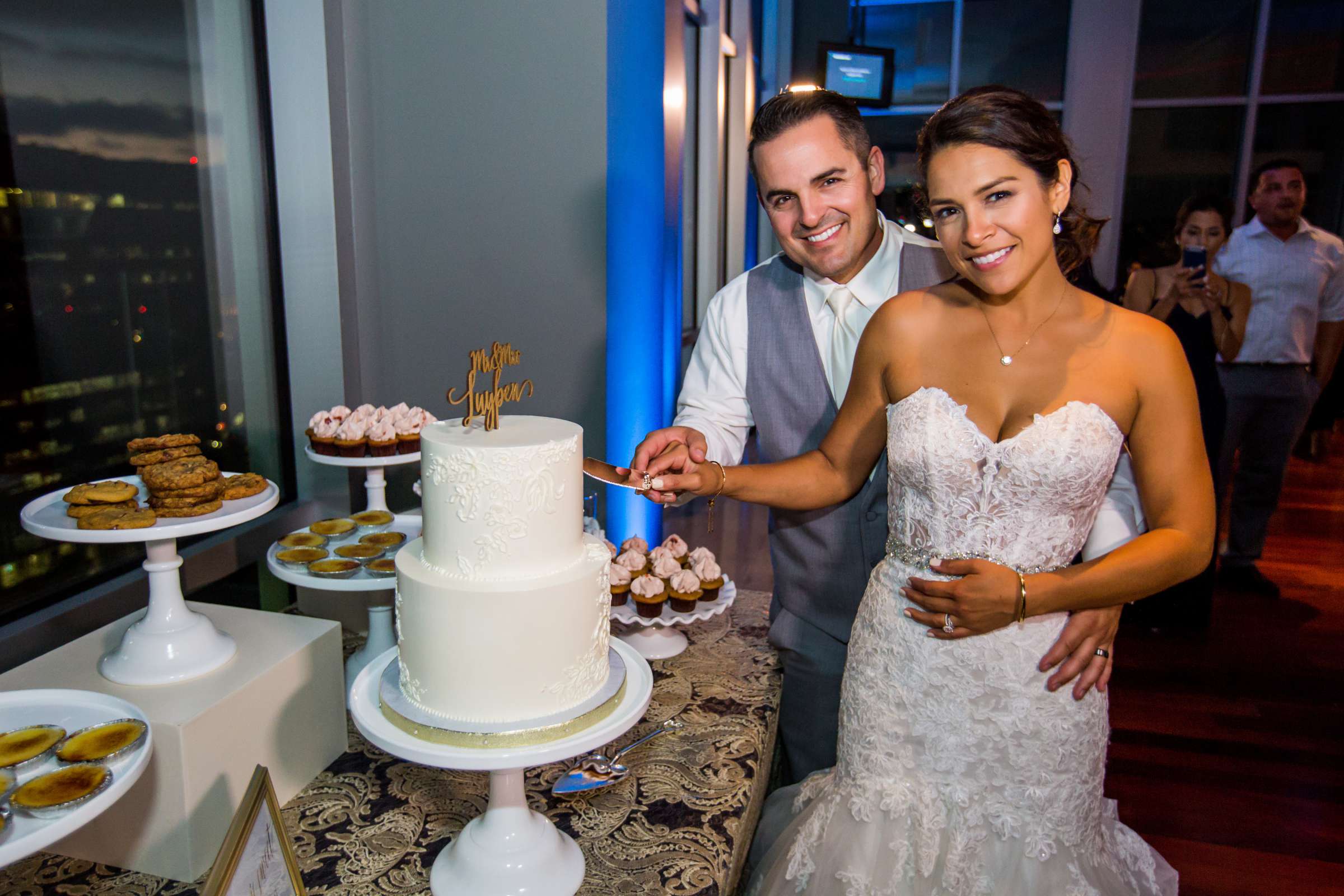 The Ultimate Skybox Wedding coordinated by Bliss Events, Julieta and Matthew Wedding Photo #394975 by True Photography