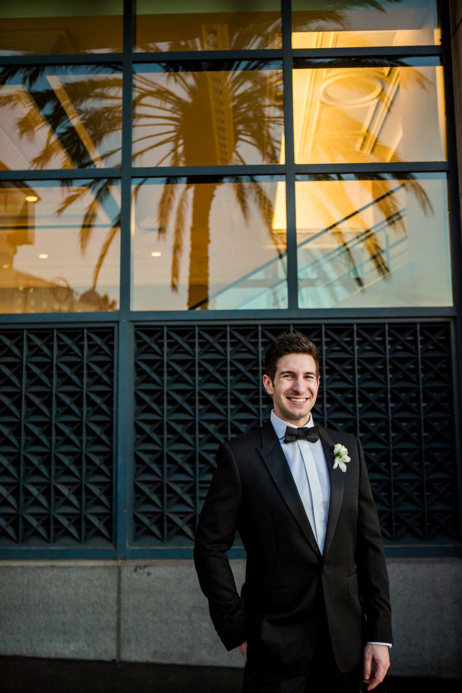 Manchester Grand Hyatt San Diego Wedding coordinated by First Comes Love Weddings & Events, Nikki and Danny Wedding Photo #442666 by True Photography