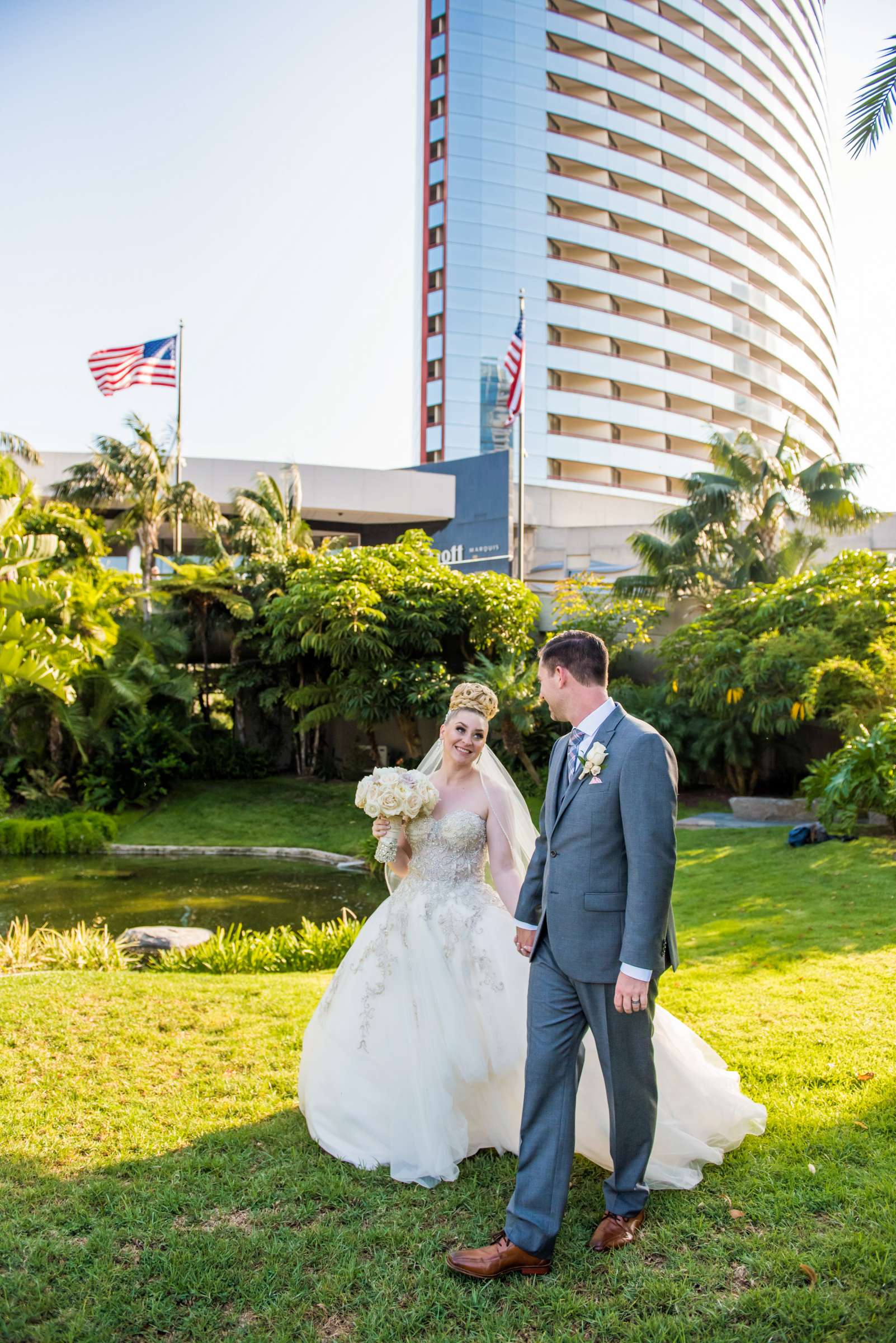 Marriott Marquis San Diego Marina Wedding coordinated by Lavish Weddings, Emily and Phillip Wedding Photo #488419 by True Photography