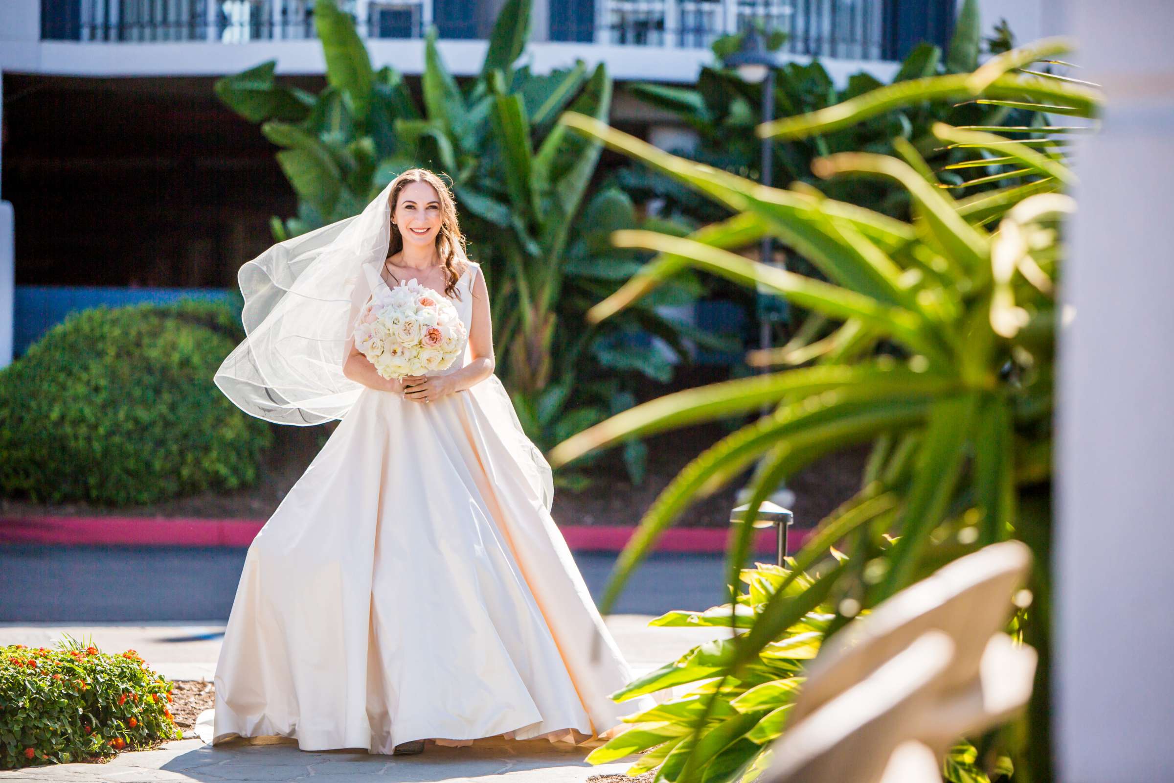 Loews Coronado Bay Resort Wedding coordinated by Sweet Blossom Weddings, Jacqueline and Alex Wedding Photo #507998 by True Photography