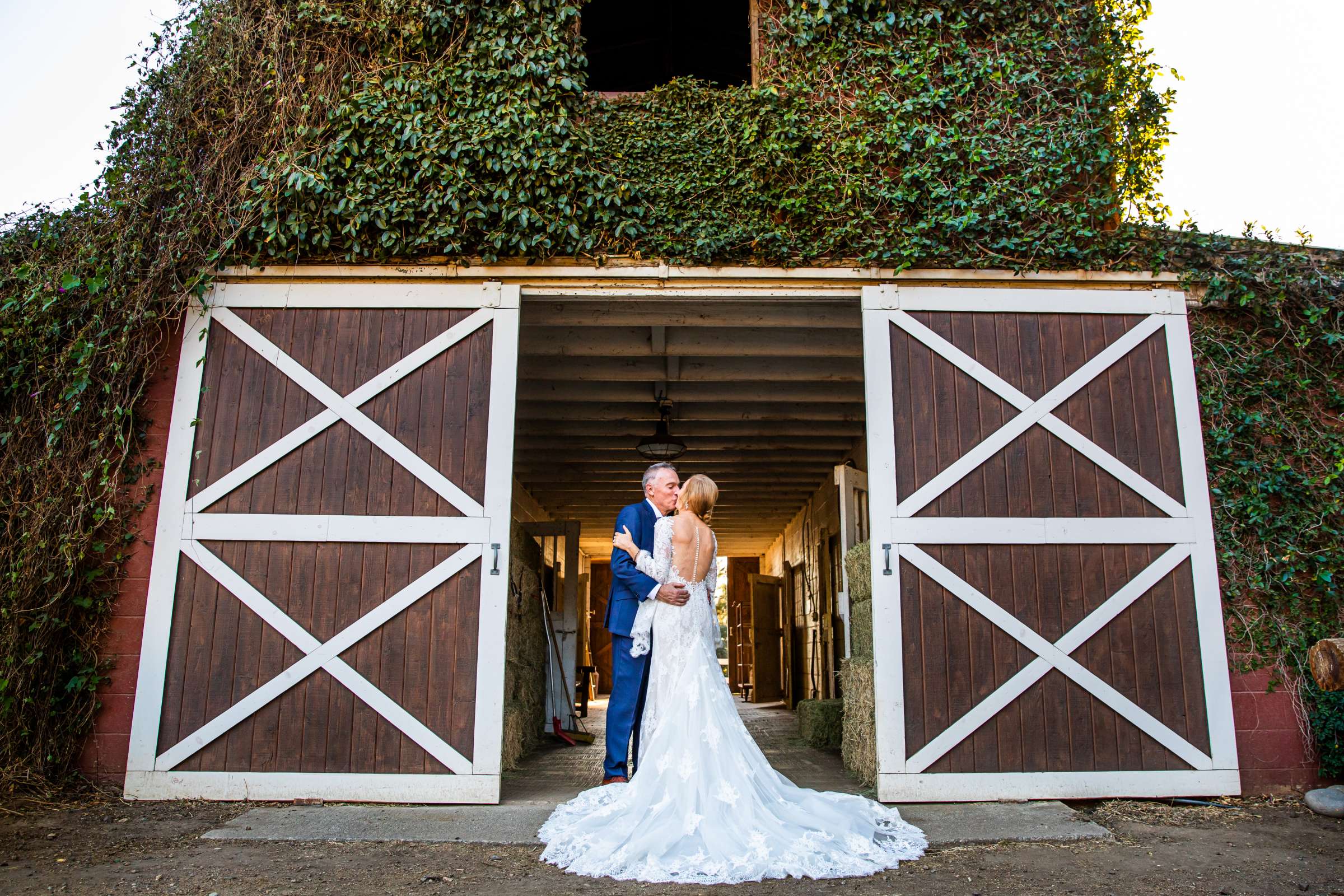 Condors Nest Ranch Wedding coordinated by Trish Forney, Ann and Stephen Wedding Photo #19 by True Photography