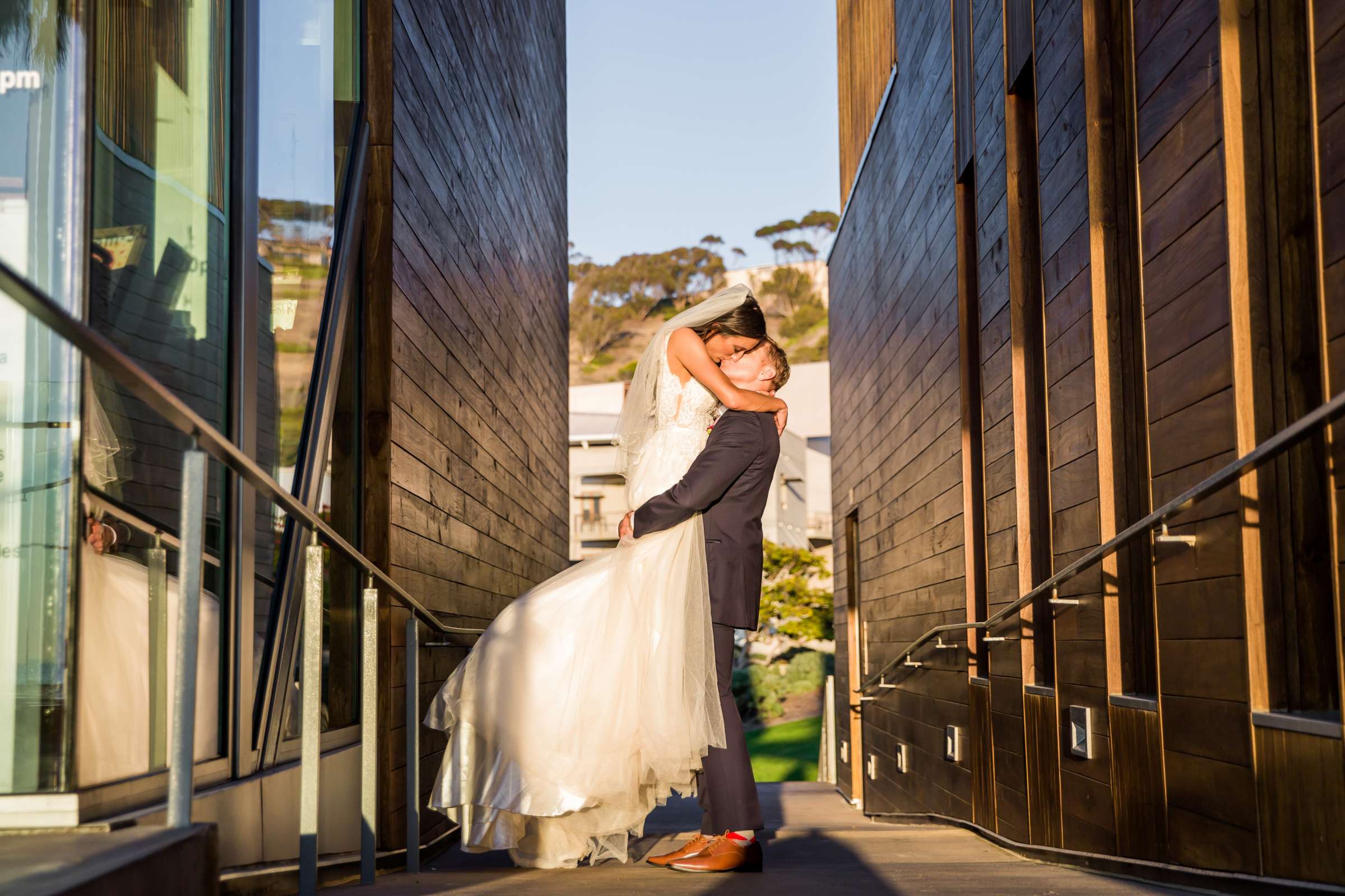 Scripps Seaside Forum Wedding, Claire and Todd Wedding Photo #28 by True Photography