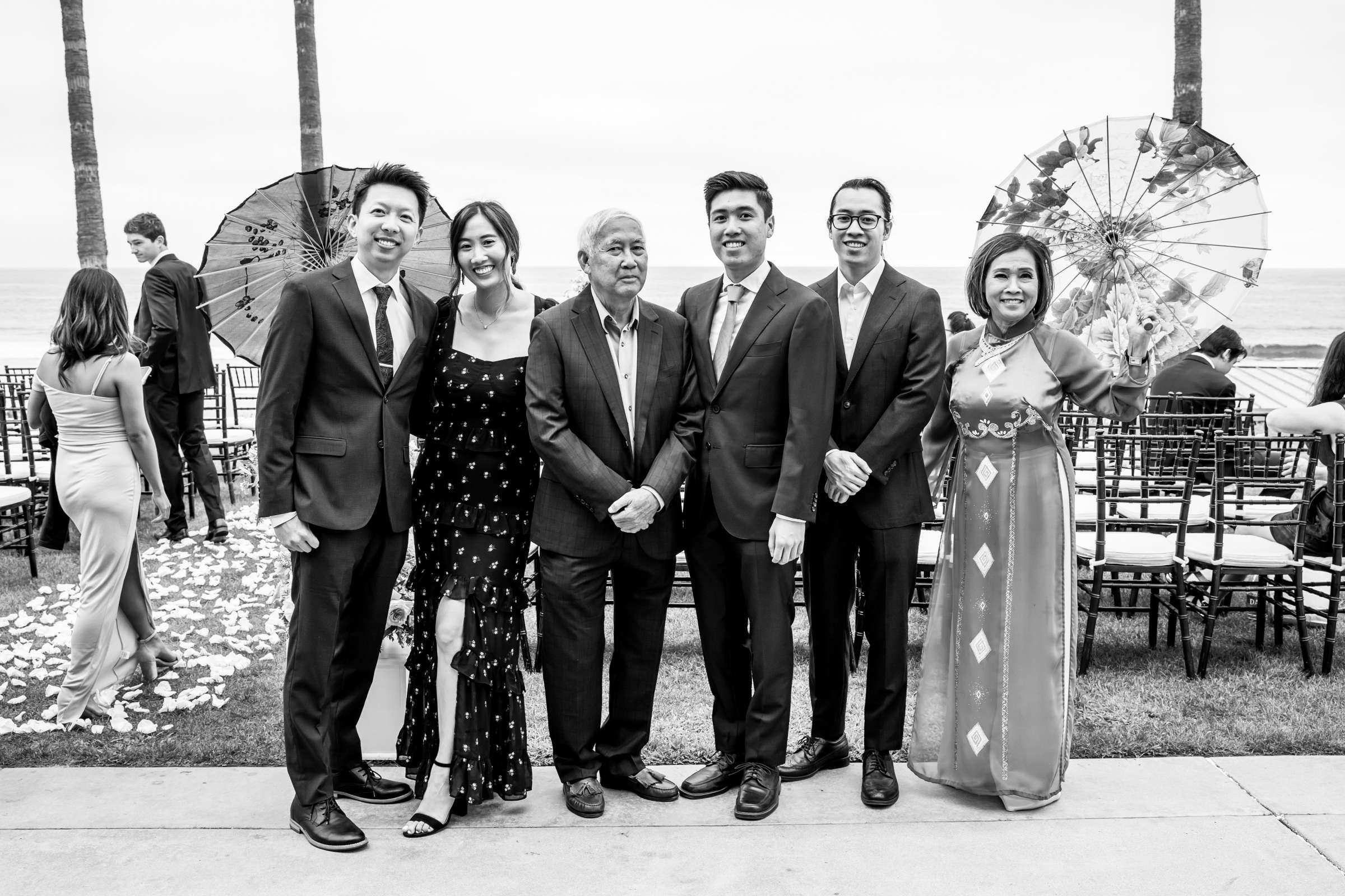 Scripps Seaside Forum Wedding coordinated by Willmus Weddings, Quynh and Tyler Wedding Photo #82 by True Photography